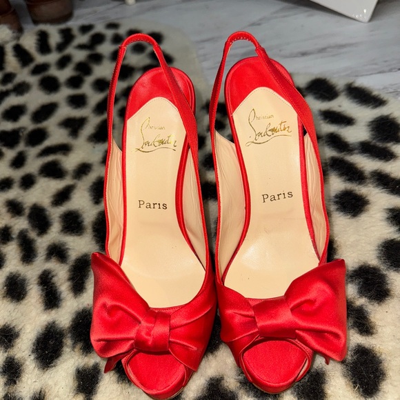 Christian Louboutin Red Satin Bow Heels - Picture 1 of 5